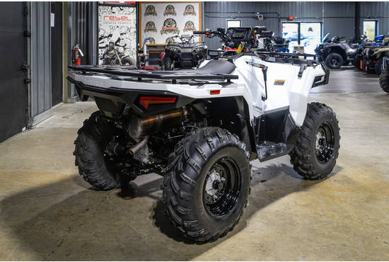2022 Sportsman 570 Utility HD White Lightning