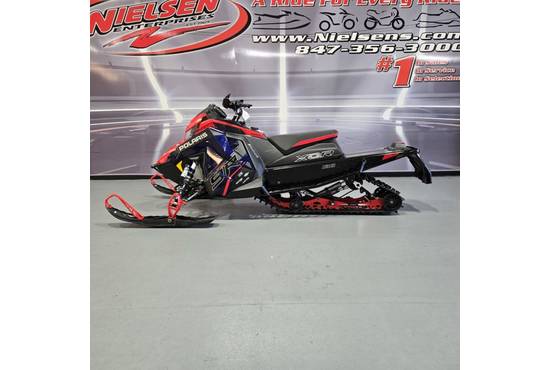 2025 Patriot 9R Indy XCR 136 Midnight Blue Metallic / Indy Red