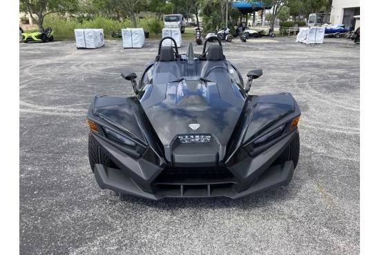 2025 slingshot® s (autodrive)