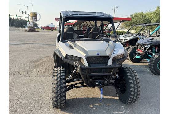 General XP 4 1000 Sport