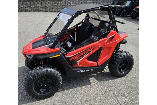 2025 rzr® 200 efi
