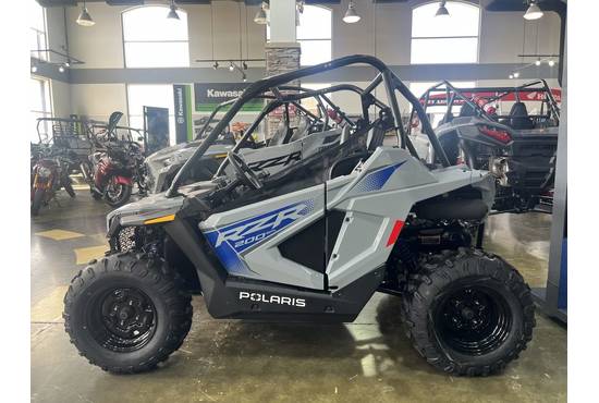 2025 rzr® 200 efi