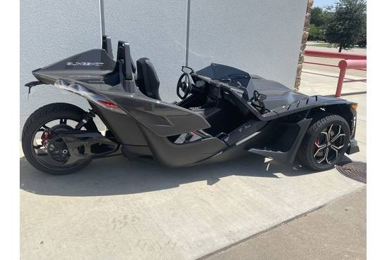 2025 slingshot® r (autodrive)
