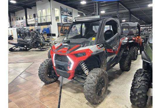 2023 RZR XP 1000 Premium