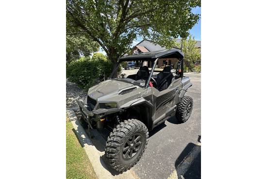 2025 general® xp 1000 premium