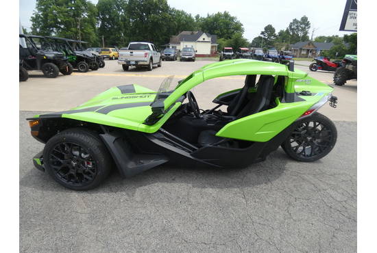 2025 Slingshot® SL AutoDrive Liquid Lime