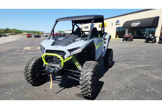 2025 rzr xp® 1000 ultimate