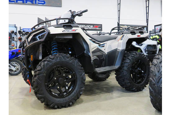 2023 Sportsman 570 Ride Command Edition