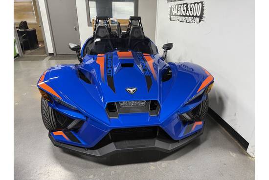 2024 Slingshot® R Radar Blue Fade