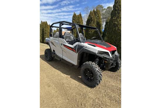 2025 general® 4 1000 sport