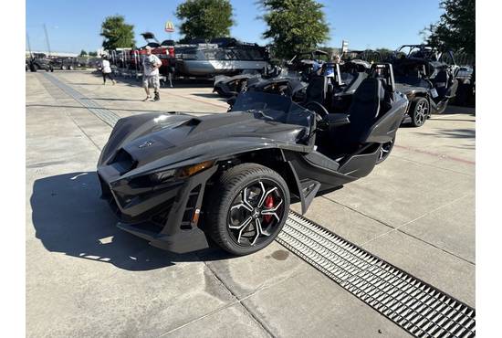 2025 slingshot® r (manual)