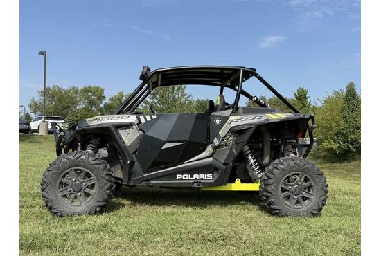 2016 RZR XP® 1000 EPS Titanium Matte Metallic
