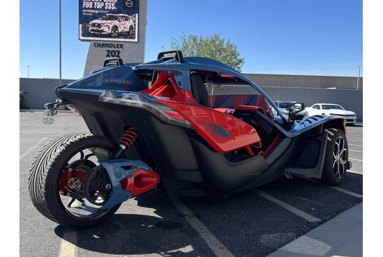 2025 slingshot® r (autodrive)