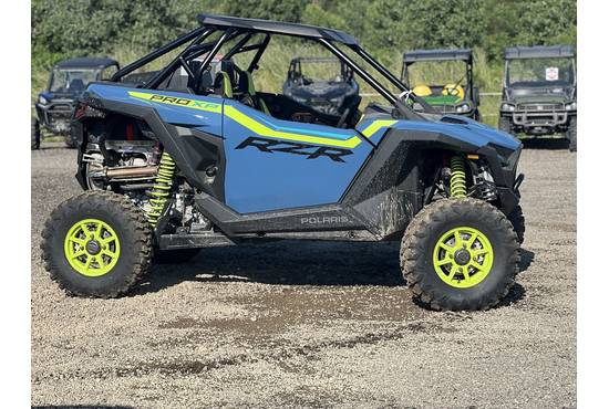 2025 rzr pro xp® ultimate