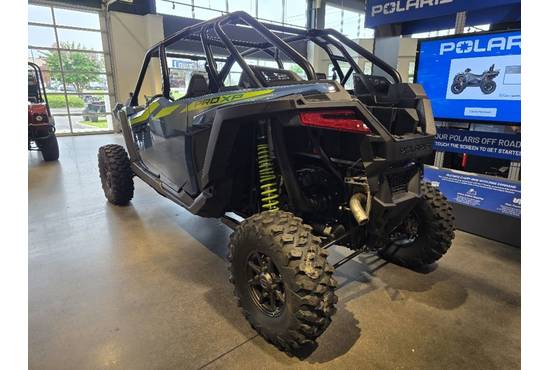 2025 rzr pro xp® 4 premium