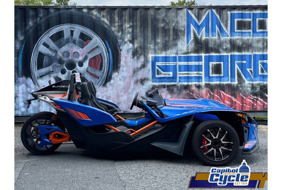 2024 Slingshot® R AutoDrive Radar Blue Fade