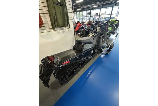 2024 650 switchback xc 146