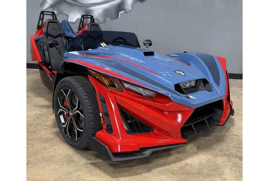 2025 slingshot® r (autodrive)