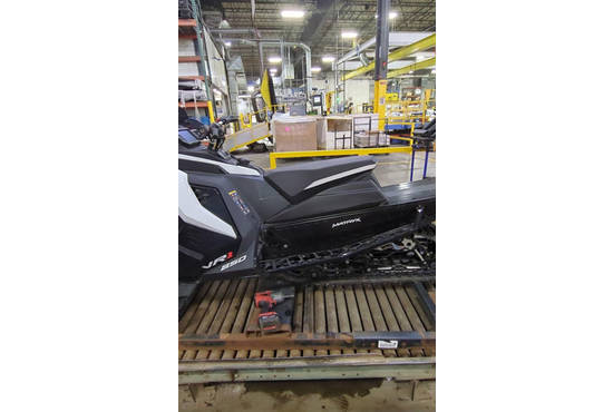 2021 850 INDY VR1 137