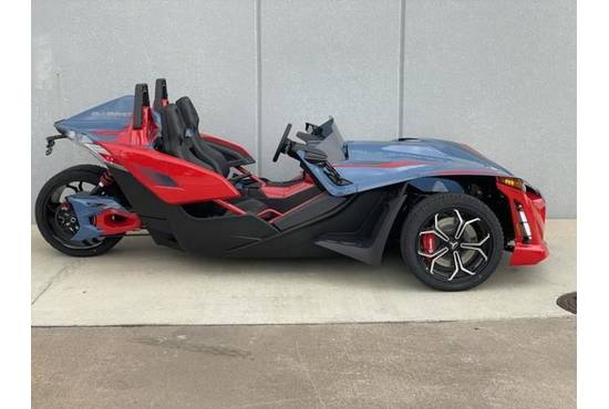 2025 slingshot® r (autodrive)
