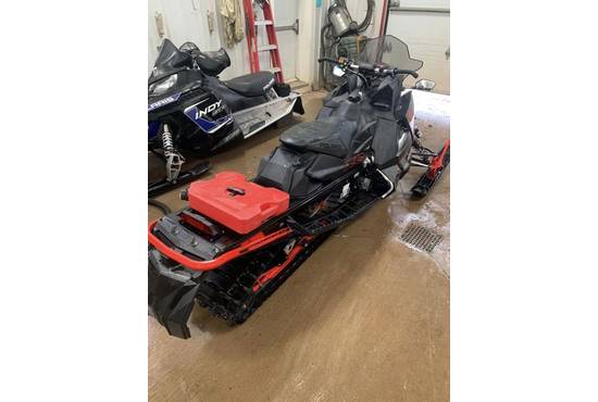 2020 850 Indy® XC® 137