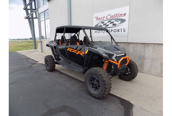 2024 RZR XP 4 1000 Ultimate Matte Titanium / Onyx Black
