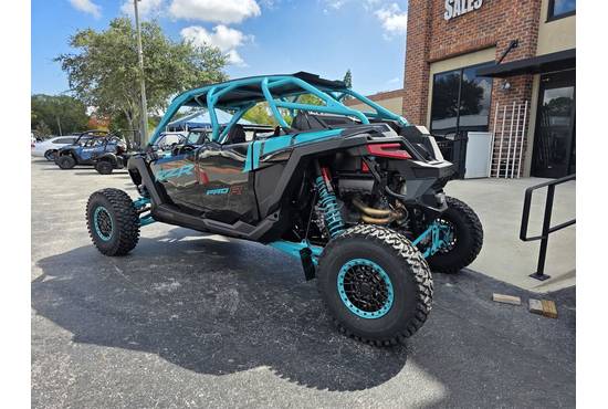 2025 RZR PRO R 4 ULTIMATE - BLACK CRYSTAL / RADIANT GREEN