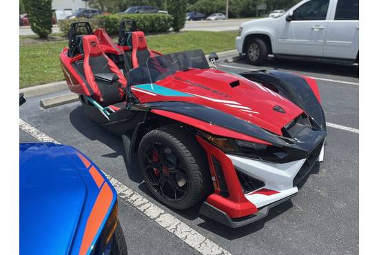 2025 slingshot® 10 (manual)