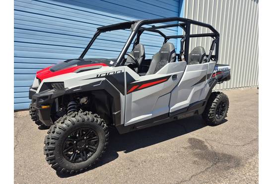 2025 general® 4 1000 sport