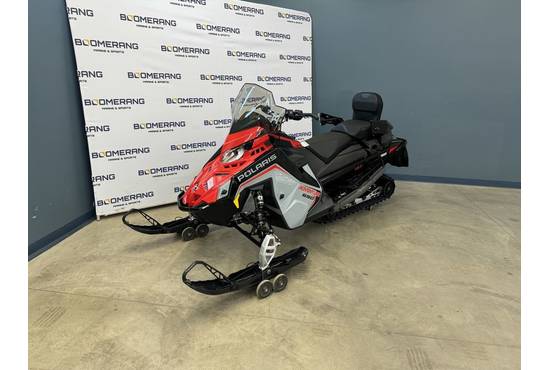 2025 650 Indy Adventure 137 Storm Gray / Indy Red