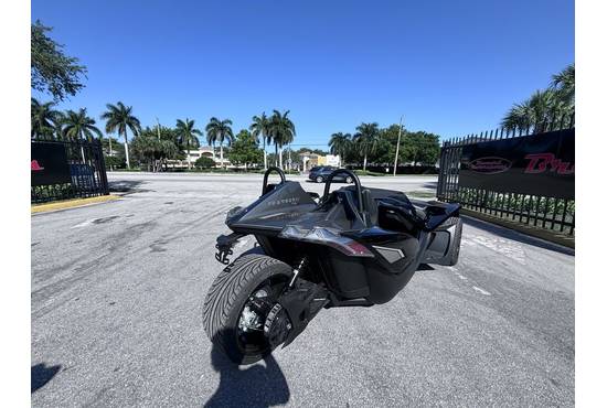 2025 slingshot® slr (autodrive)