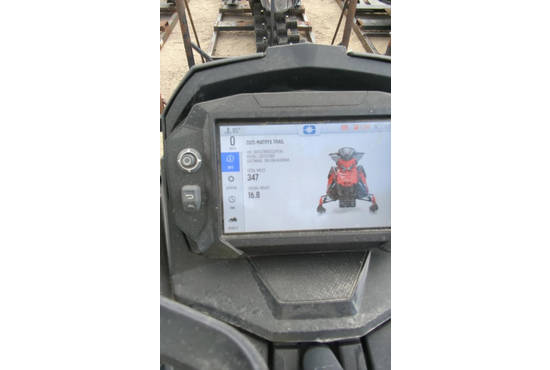 2025 9R Switchback Assault 146 Shadow Gray / Gloss Black
