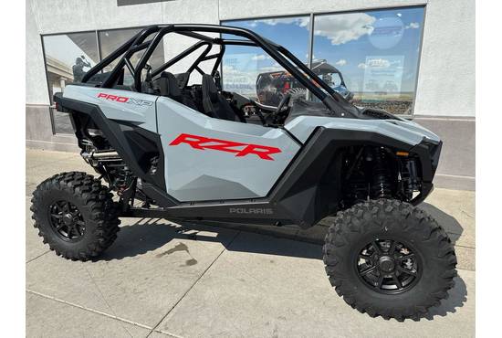 2025 rzr pro xp® sport