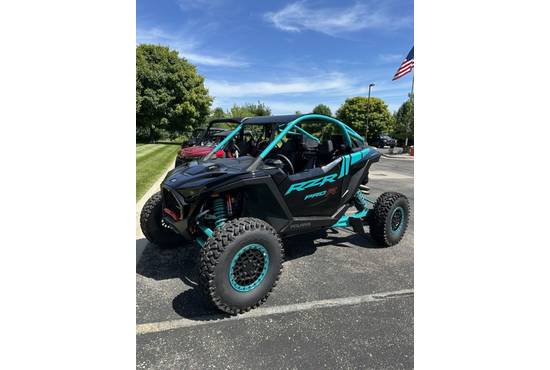 2025 rzr pro r ultimate