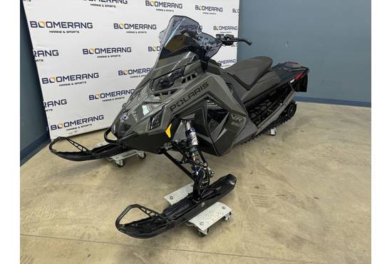 2025 650 Indy VR1 137 Shadow Gray / Gloss Black