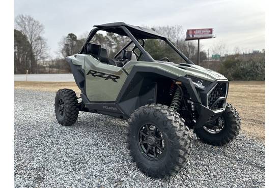 2025 rzr pro xp® ultimate