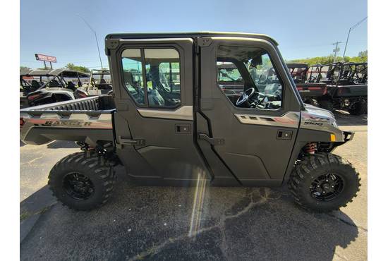 Ranger Crew XP 1000 NorthStar Trail Boss Edition