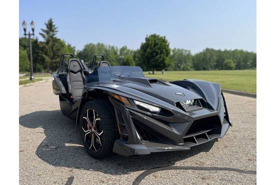 2025 slingshot® r (manual)
