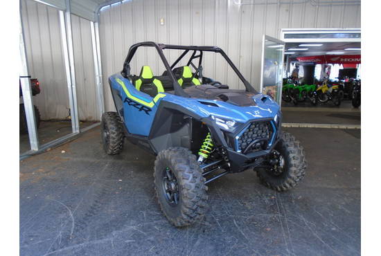 2025 rzr pro xp® premium