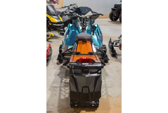 2025 850 Indy VR1 137 Shadow Gray / Gloss Black