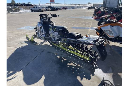 2017 800 PRO-RMK® 174 LE