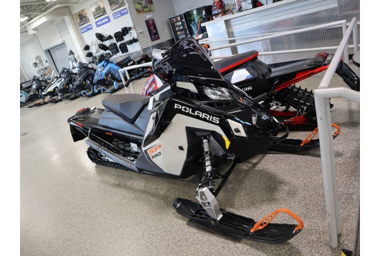 2025 650 Indy SP 137 ES