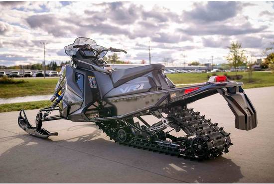 2025 Boost Indy VR1 137 Shadow Gray / Gloss Black