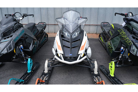 2024 550 voyageur 144