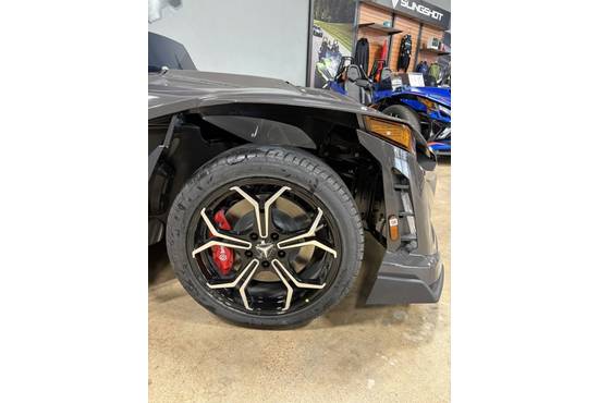 2025 slingshot® r (manual)