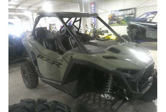 2025 rzr pro xp® ultimate