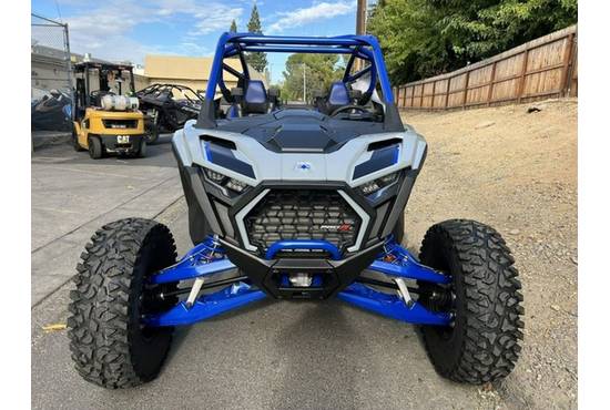 2025 rzr pro r sport
