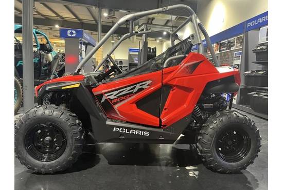 2025 rzr® 200 efi