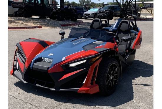 2025 slingshot® r (autodrive)