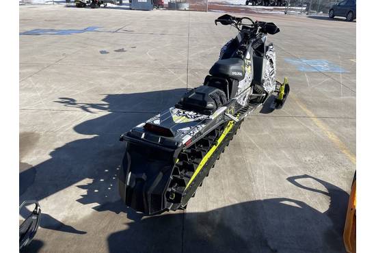 2017 800 PRO-RMK® 174 LE